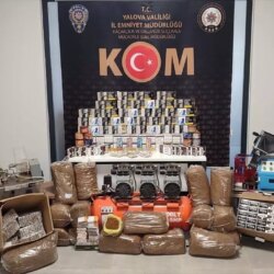 Kaçak Sigara Operasyonu: 8 Gözaltı