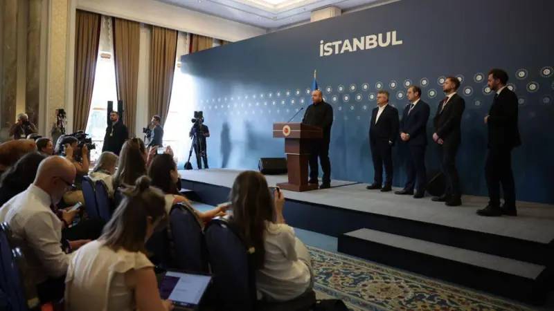 Medvedev İstanbul görüşmeleri açıklaması