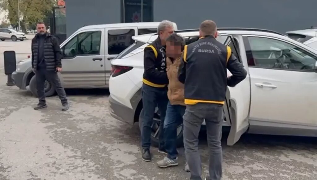 bursada alkollu icecek tartismasi kanli bitti 4 yarali eNtIREY9.jpg