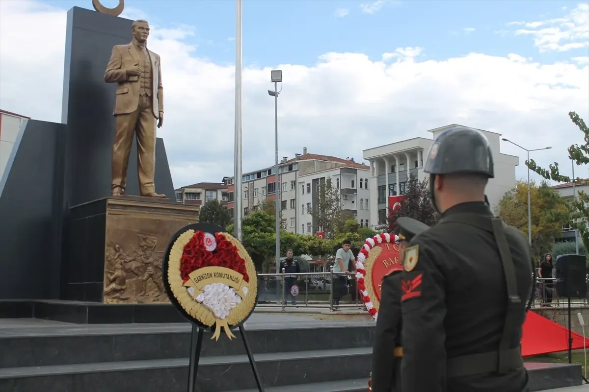 cumhuriyetin 102 yili bafrada coskuyla kutlandi p71wisbI.jpg