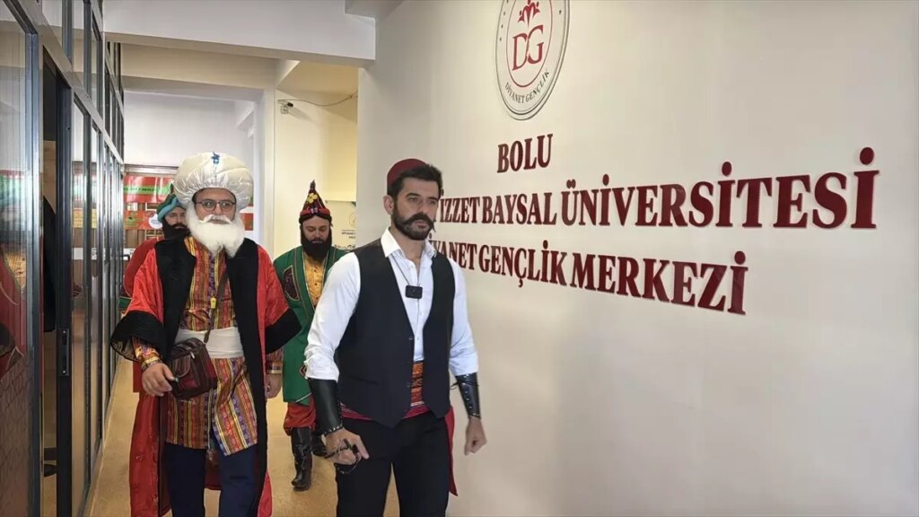 İmamlar, Milli Değerleri Tiyatro ile Öğretiyor