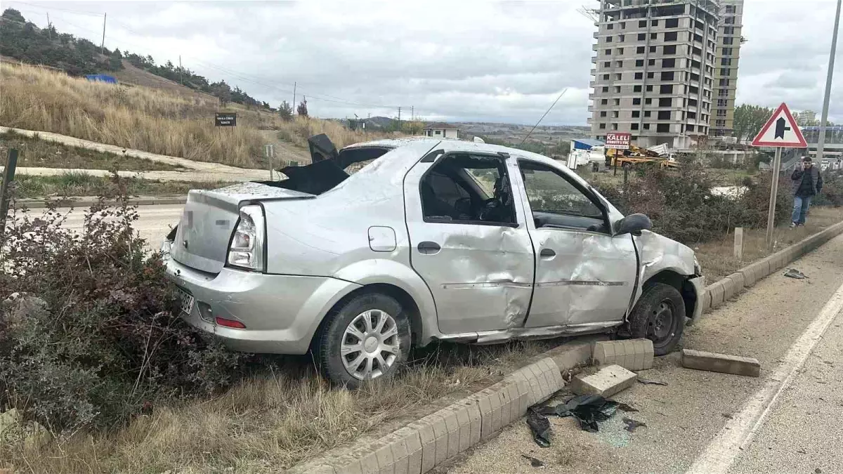 kastamonuda takla atan otomobilde 2 yarali m8aqO2Vr.jpg