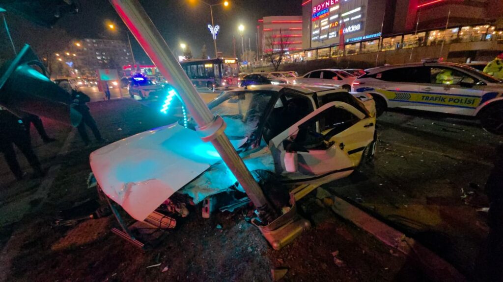 Tekirdağ’da sağanak hayatı olumsuz etkiledi