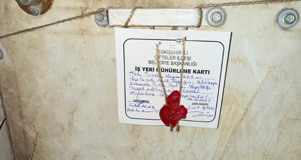 Yakalanmasaydı vatandaşa yedireceklerdi: 215 kilo at eti yakalandı