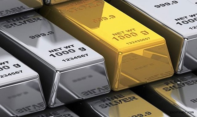 Altın ve Gümüş Düşüyor